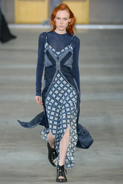 Look 1